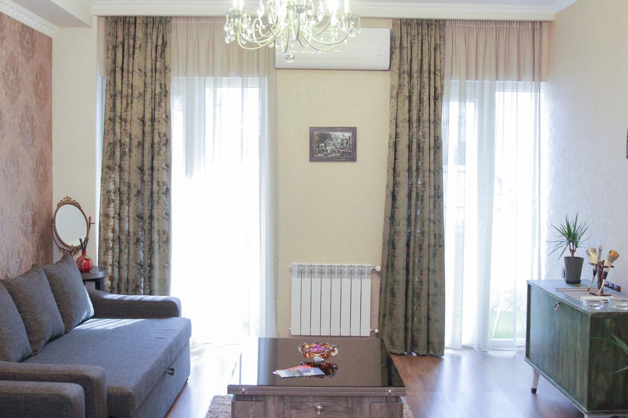 Salounique Lux Apartment Tiflis Dış mekan fotoğraf